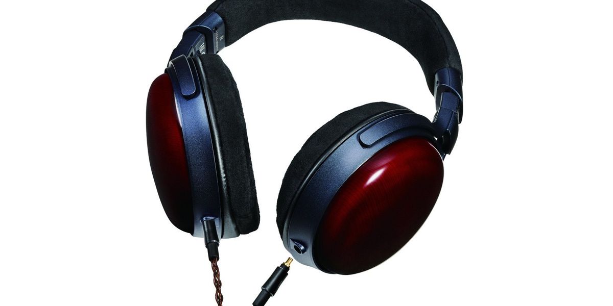 Audio-Technica ATH-AWX7000: флагманские закрытые наушники с чашками из кисо-кипариса — фото 3