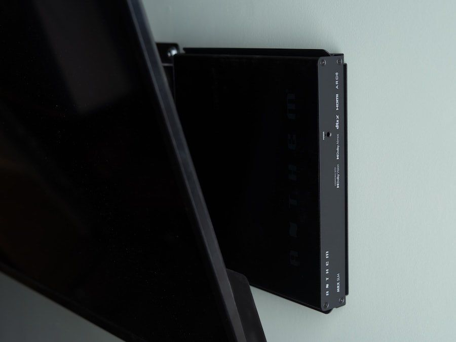 MartinLogan USR51: Идея: ресивер, которому не нужна полка